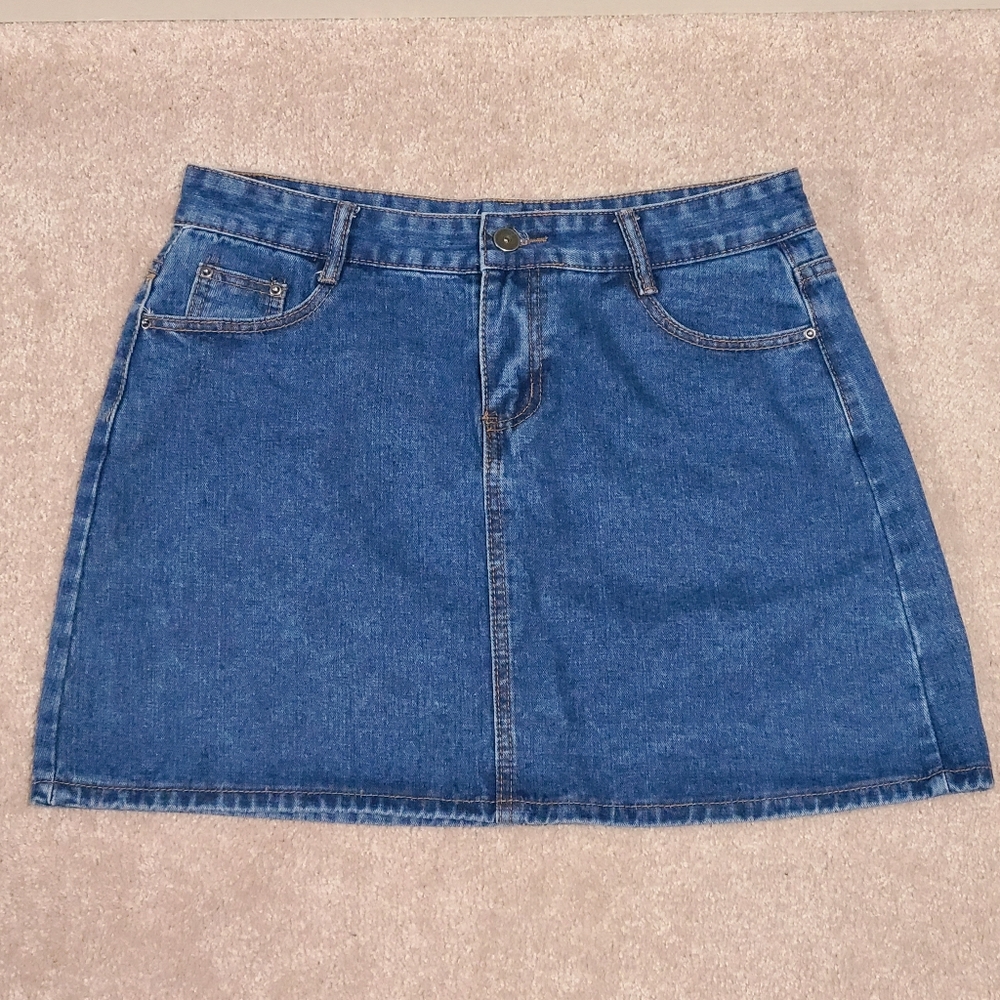 A-line denim skirt - size US 8